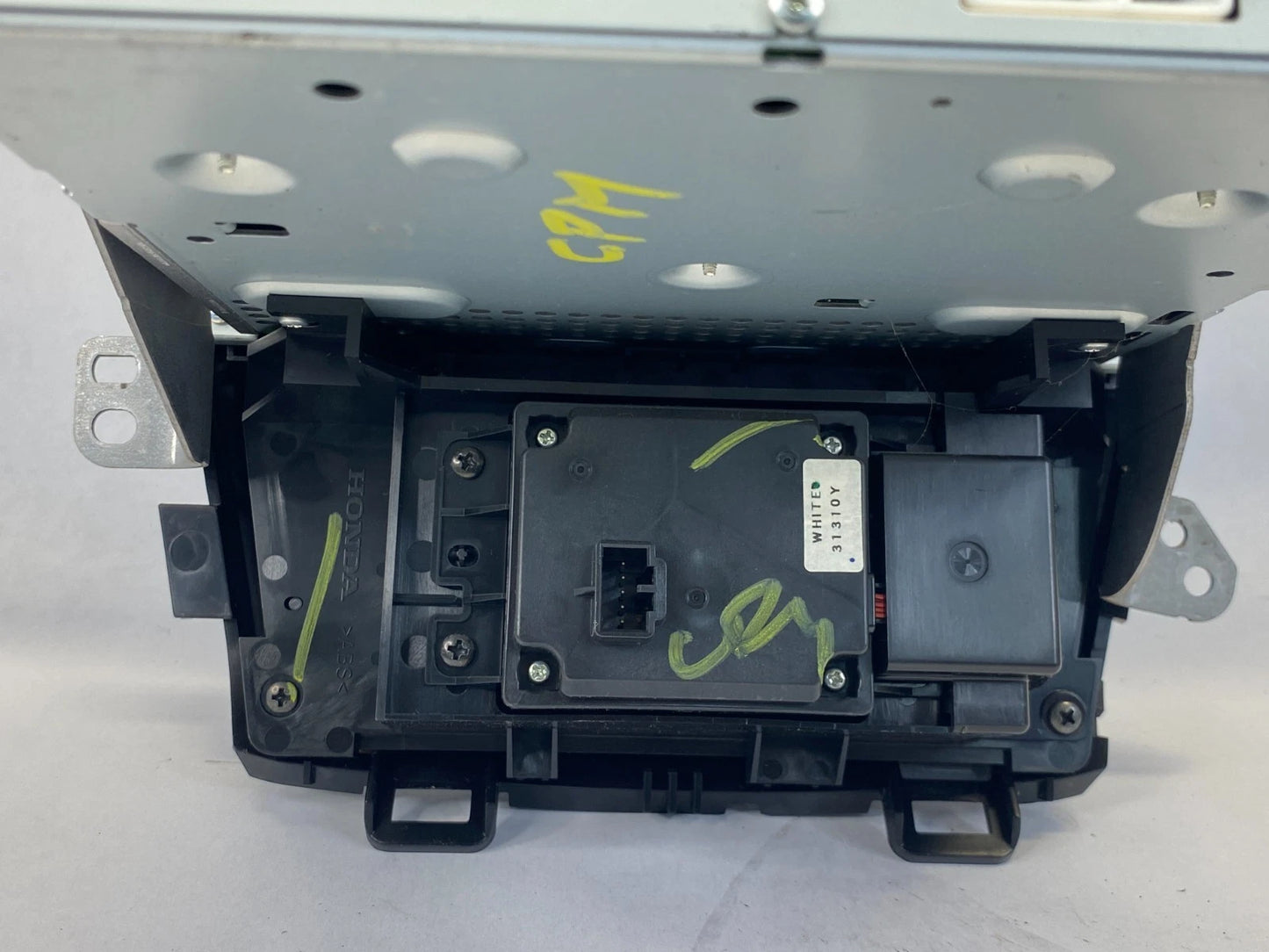 2011-2013 HONDA ODYSSEY RADIO RECEIVER DVD CD PLAYER NAVIGATION OEM 39101TK8A610