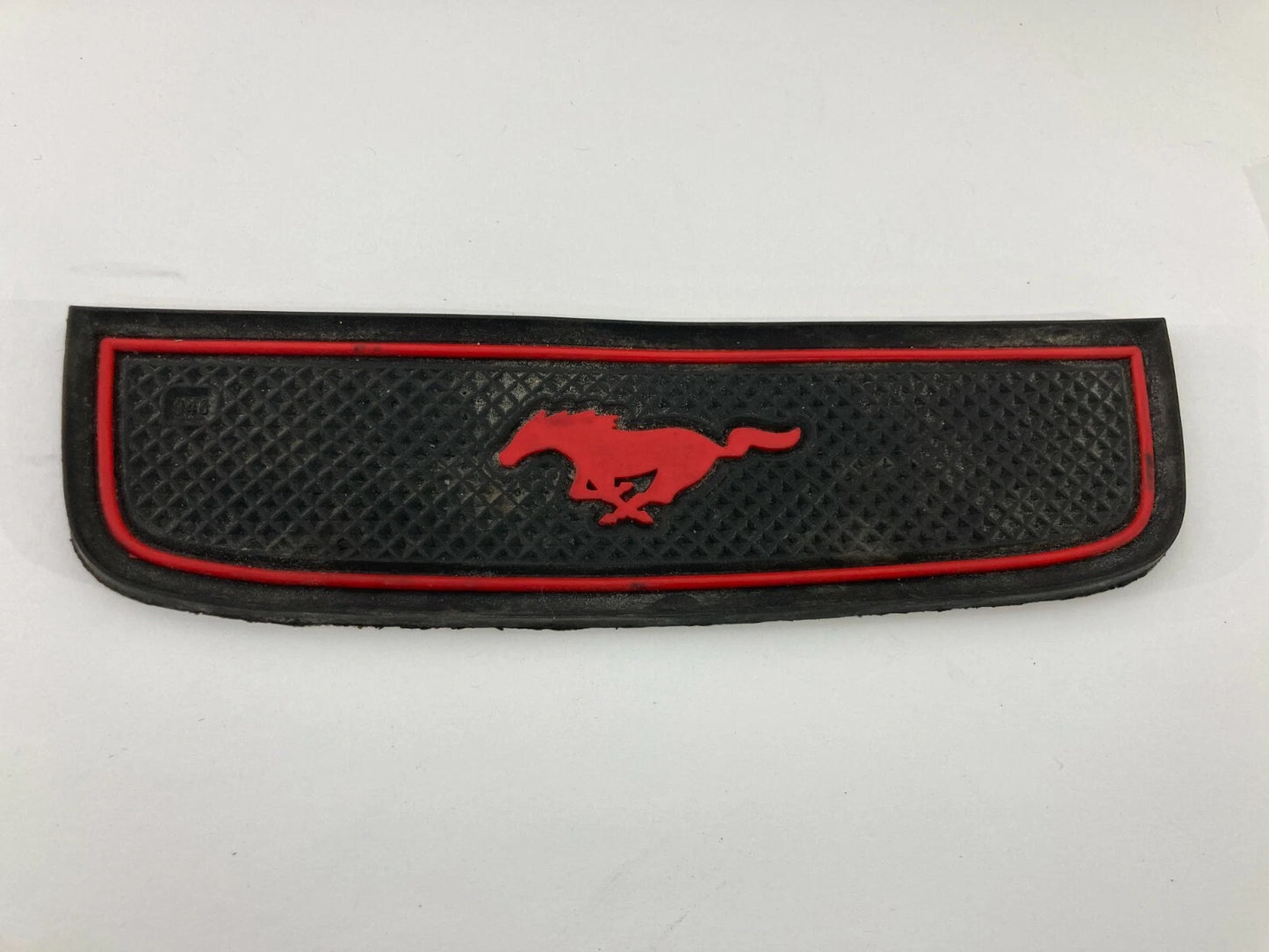 2005 2006 2007 2008 2009 FORD MUSTANG COVER TRIM RUBBER EMBLEM LOGO OEM