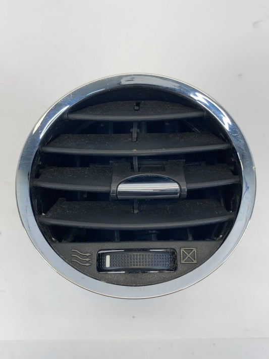 2012-2015 CHEVY CAPTIVA CENTER DASH RIGHT SIDE A/C AIR VENT GRILLE OUTLET OEM