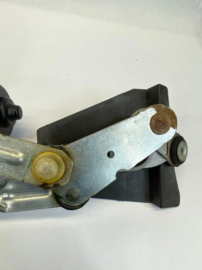2007-2012 NISSAN ALTIMA SEDAN FRONT WINDSHIELD WIPER MOTOR W/ LINKAGE 288002XD1A