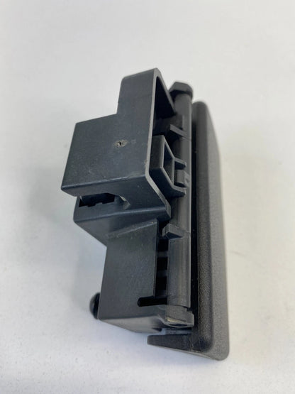 08-11 FORD FOCUS DASH GLOVE BOX COMPARTMENT LATCH LOCK HANDLE 7E53-5406004-AA