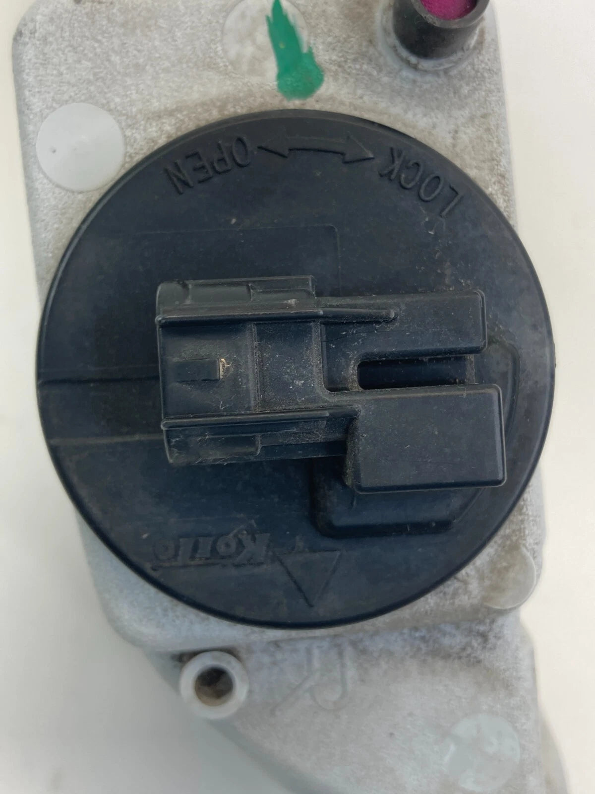 2003 2004 TOYOTA COROLLA BUMPER FOG LIGHT DRIVING LAMP ASSEMBLY RIGHT SIDE OEM