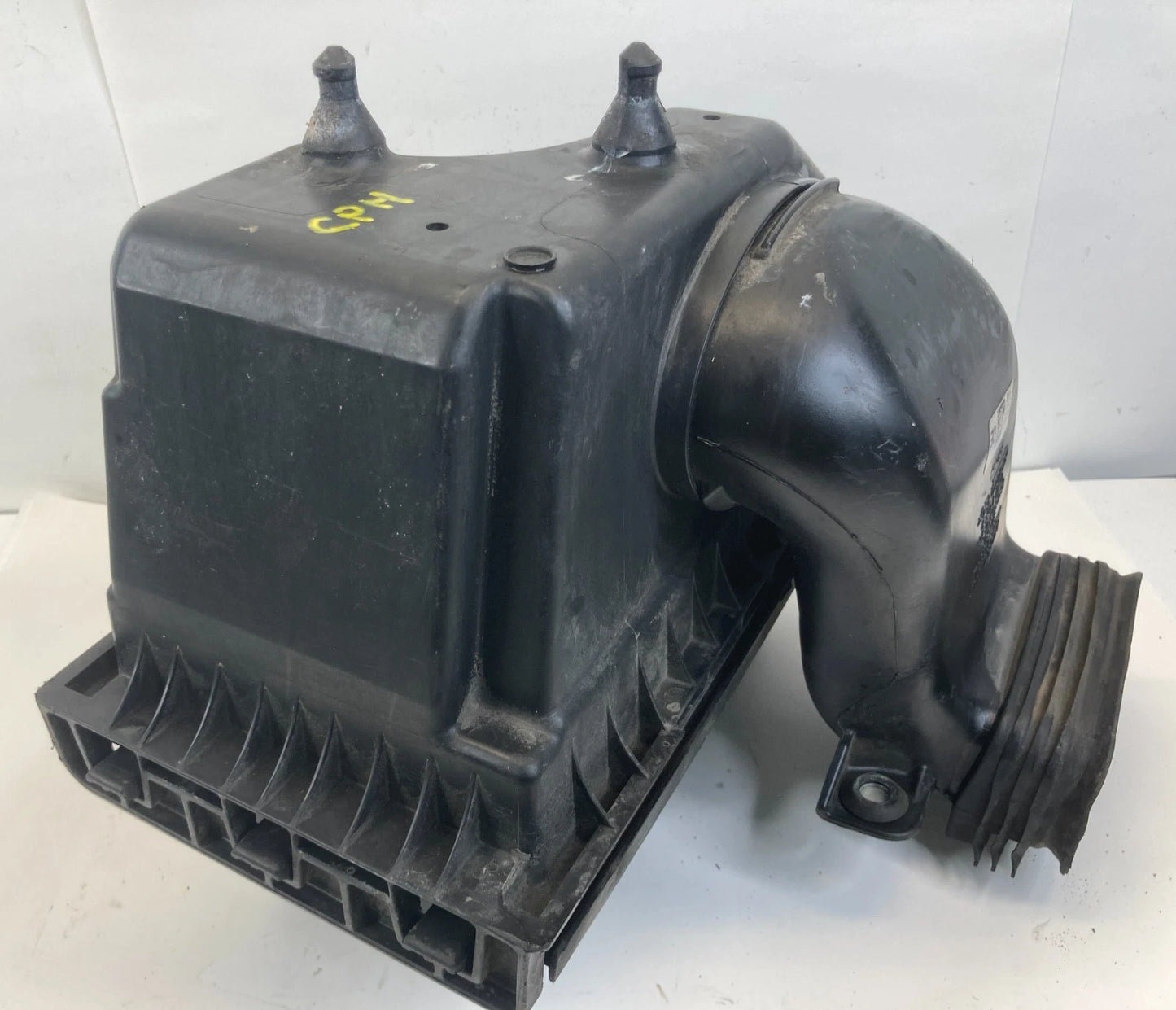 10-19 LINCOLN MKT 3.5L TURBO AIR INTAKE CLEANER FILTER BOX HOUSING AA539C652CE