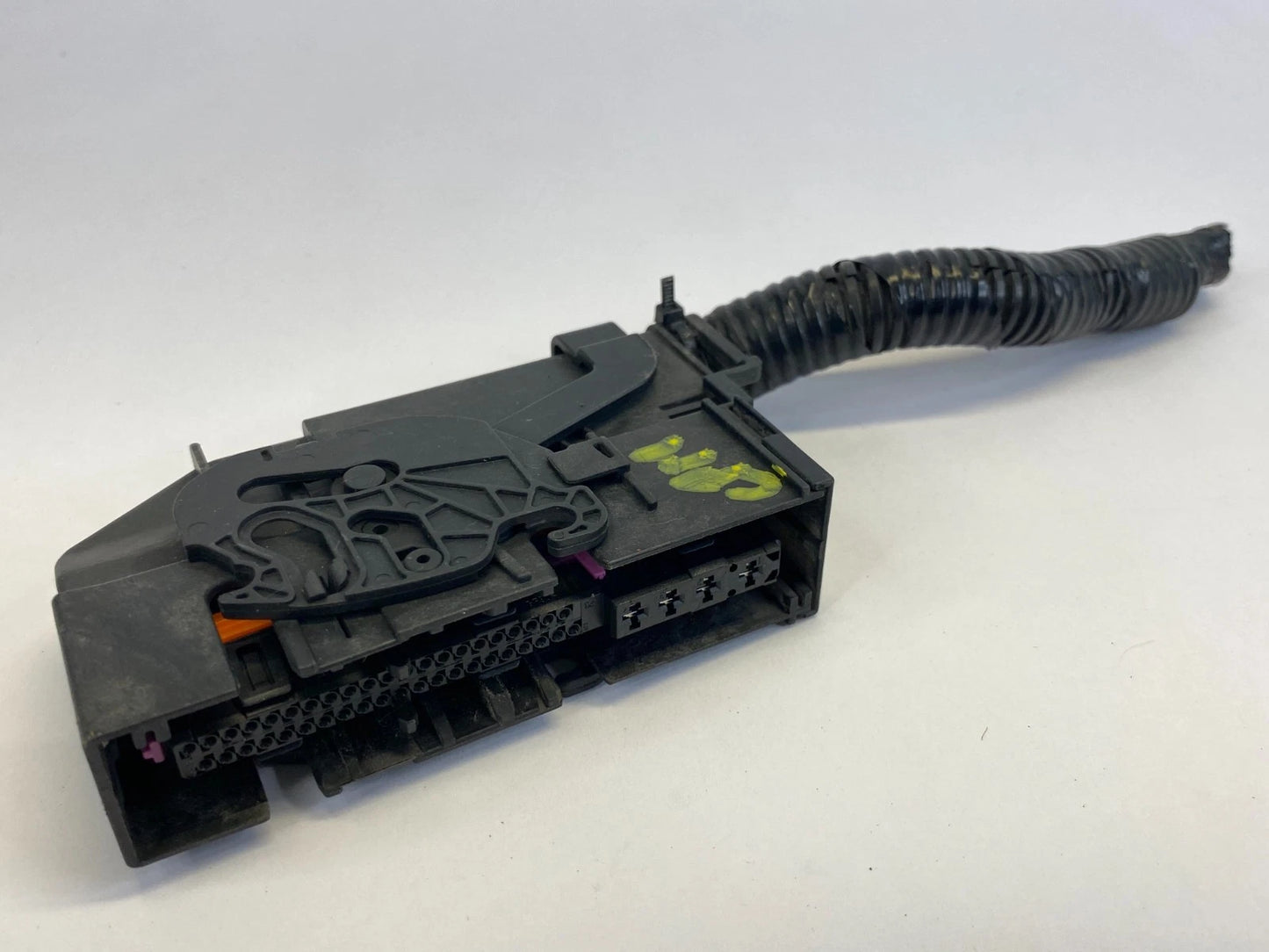 2010-2011 HONDA CR-V ABS BRAKE PUMP CONTROL MODULE CONNECTOR PLUG PIGTAIL OEM