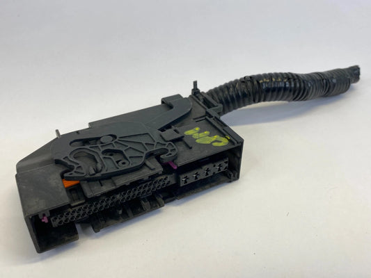 2010-2011 HONDA CR-V ABS BRAKE PUMP CONTROL MODULE CONNECTOR PLUG PIGTAIL OEM