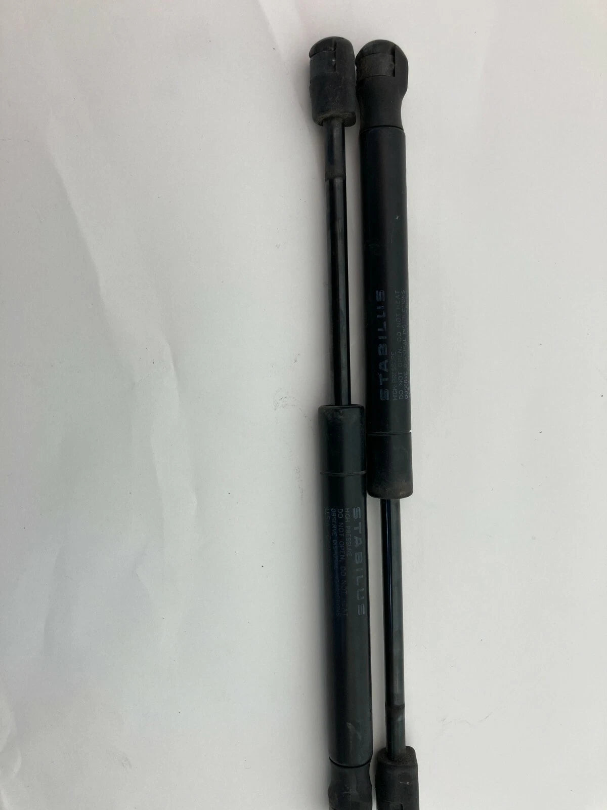 03-08 MAZDA 6 MAZDA 6 REAR TRUNK LIFTGATE SUPPORT SHOCK STRUTS PAIR GK2C-56930D