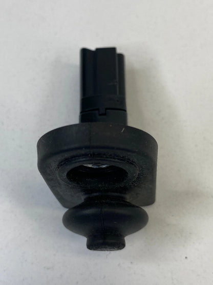 2006-2011 KIA RIO5 FRONT LEFT DOOR JAMB LIGHT SWITCH SENSOR ASSEMBLY OEM