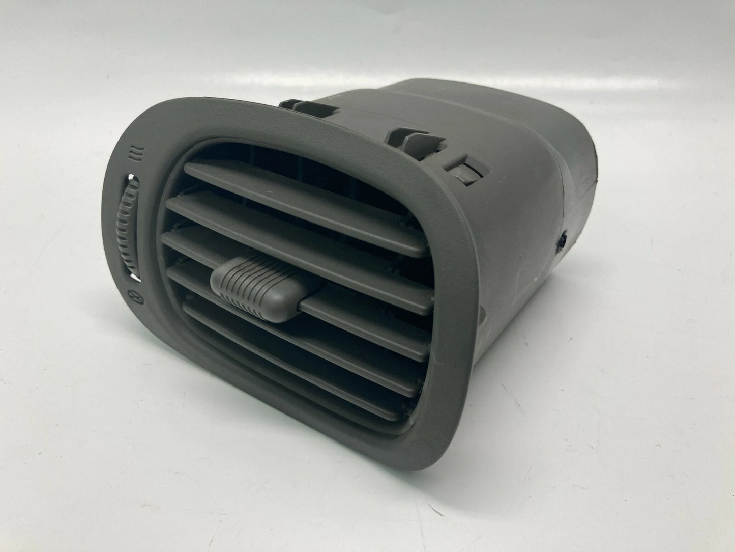 04-07 DODGE GRAND CARAVAN LEFT DRIVER SIDE AIR VENT A/C GRILLE LH 0SC91TRMAA OEM