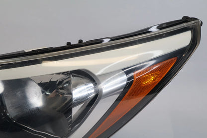 2015-2017 HYUNDAI ACCENT FRONT LEFT DRIVER HEADLIGHT HEADLAMP HALOGEN OEM