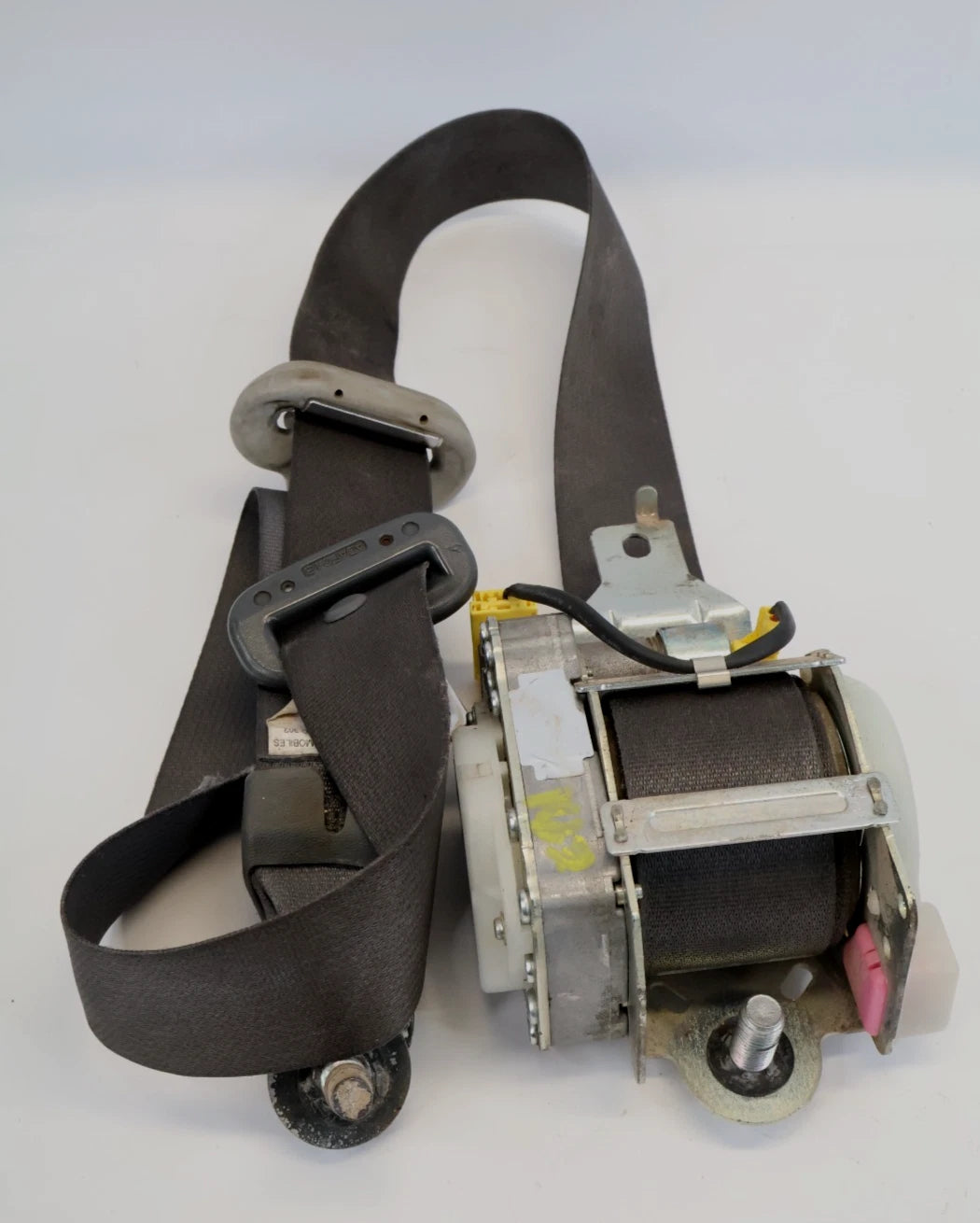 2004-2007 HONDA ACCORD SEDAN FRONT LEFT SIDE SEAT BELT RETRACTOR OEM T1-J121