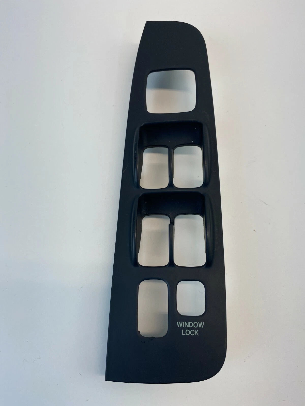 2004 2005 2006 KIA AMANTI SEDAN FRONT LEFT SIDE WINDOW SWITCH BEZEL TRIM COVER