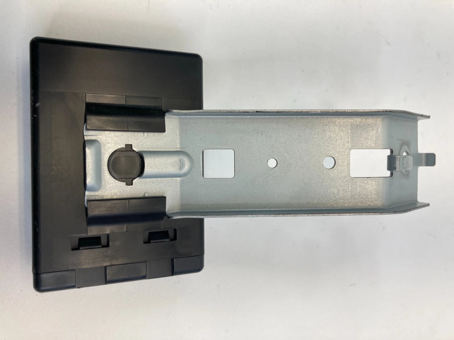 2011-2014 NISSAN JUKE THEFT LOCKING KEYLESS ENTRY CONTROL MODULE 1788D-FWC1U241