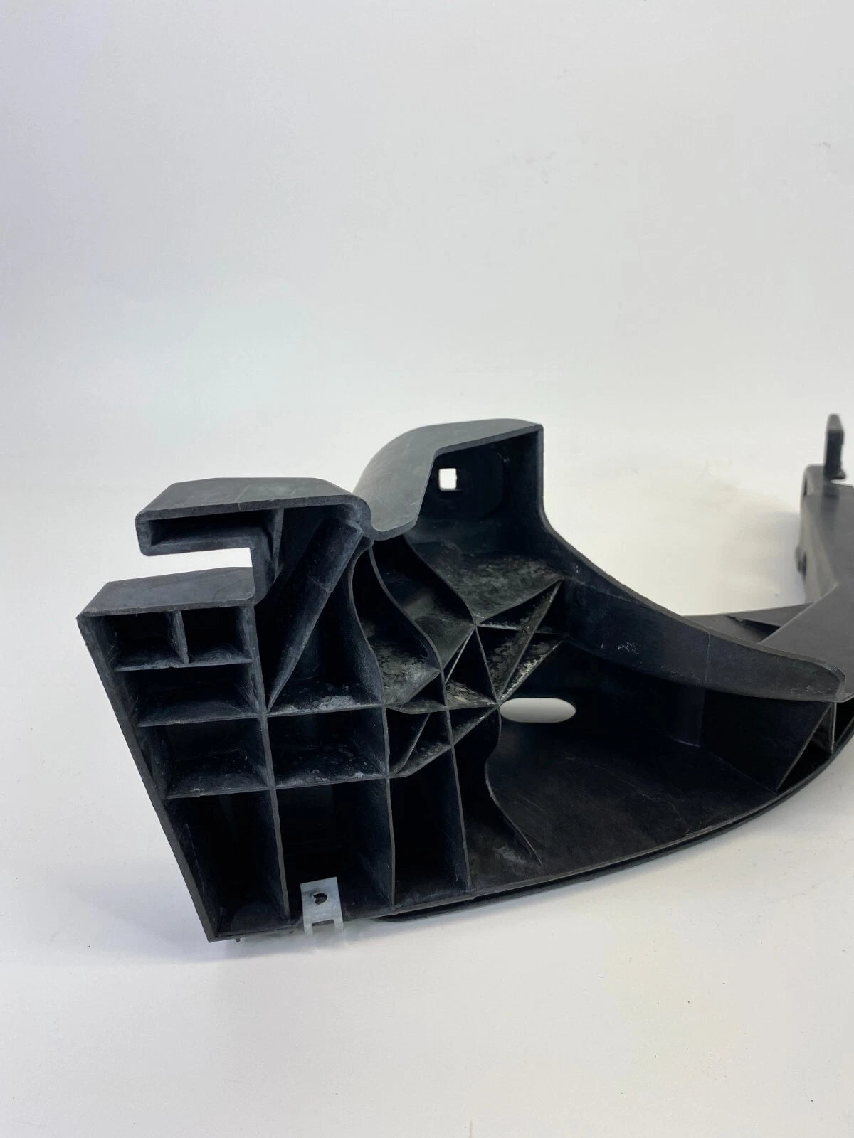 2004-2011 SAAB 9-3 93 REAR LEFT INNER BRACKET SIDE SUPPORT BUMPER RETAINER OEM