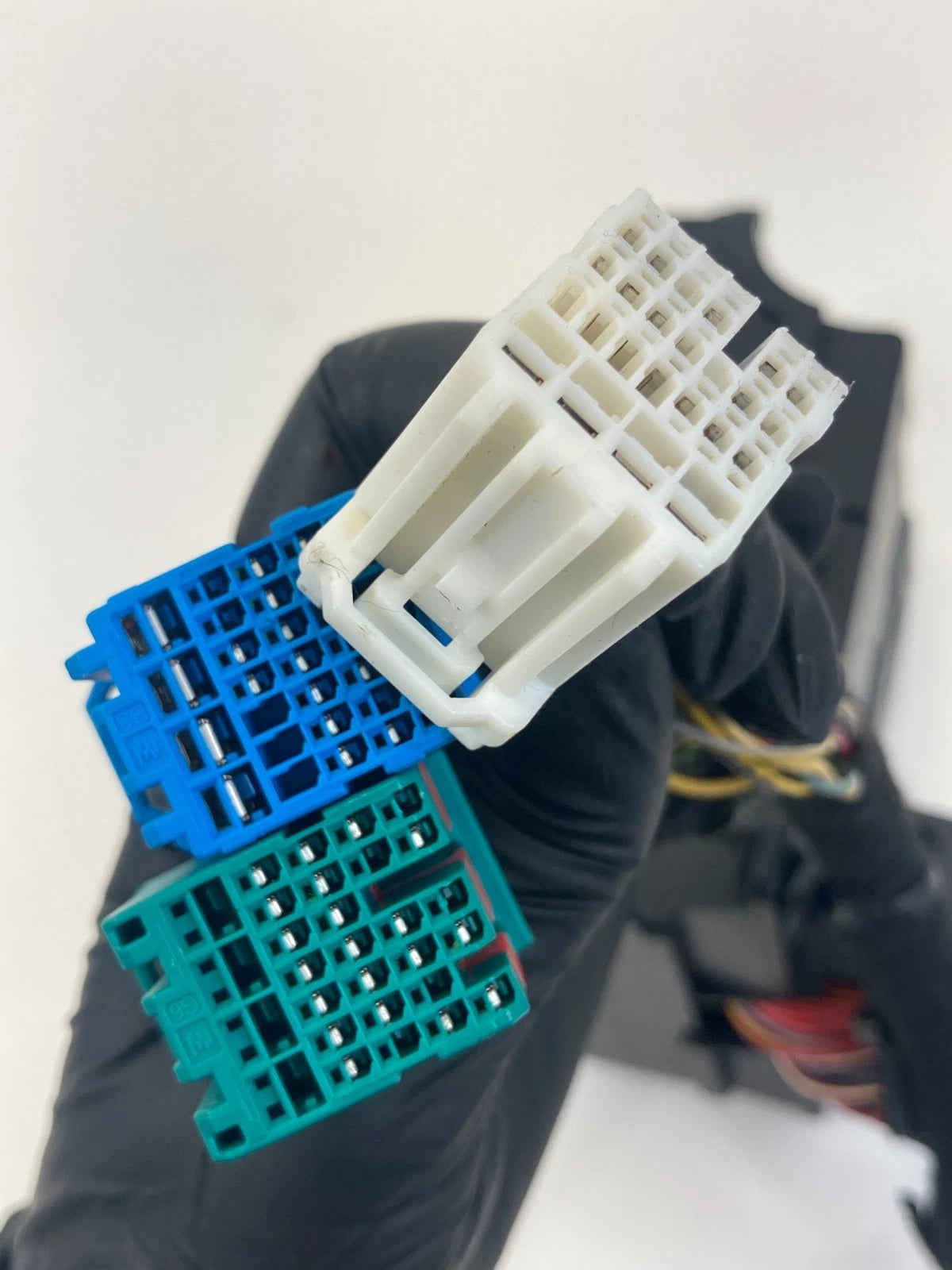 2018-2021 CHEVROLET TRAX 1.4L CABIN FUSE RELAY BOX JUNCTION BLOCK OEM