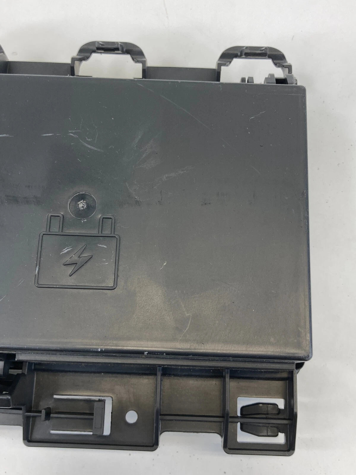 2007 2008 PONTIAC G6 2.4L INTERIOR TRUNK FUSE RELAY BOX COMPARTMENT 15291747 OEM