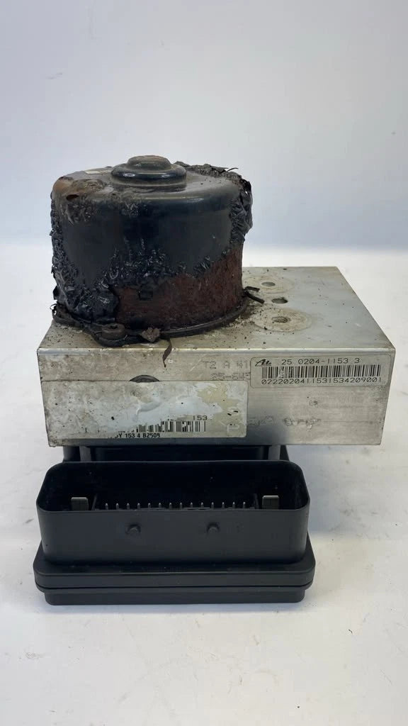 2005-2007 CHRYSLER 300 2.7L RWD ABS ANTI-LOCK BRAKE PUMP MODULE OEM 00401231C5