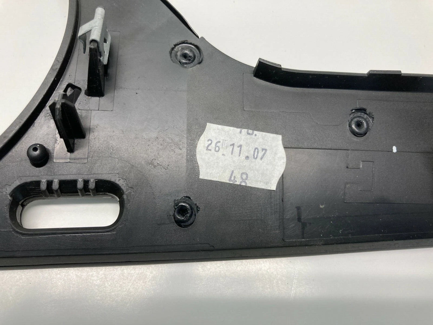 08 09 VOLKSWAGEN PASSAT GAUGE CLUSTER SURROUND TRIM BEZEL OEM FACTORY 318370200