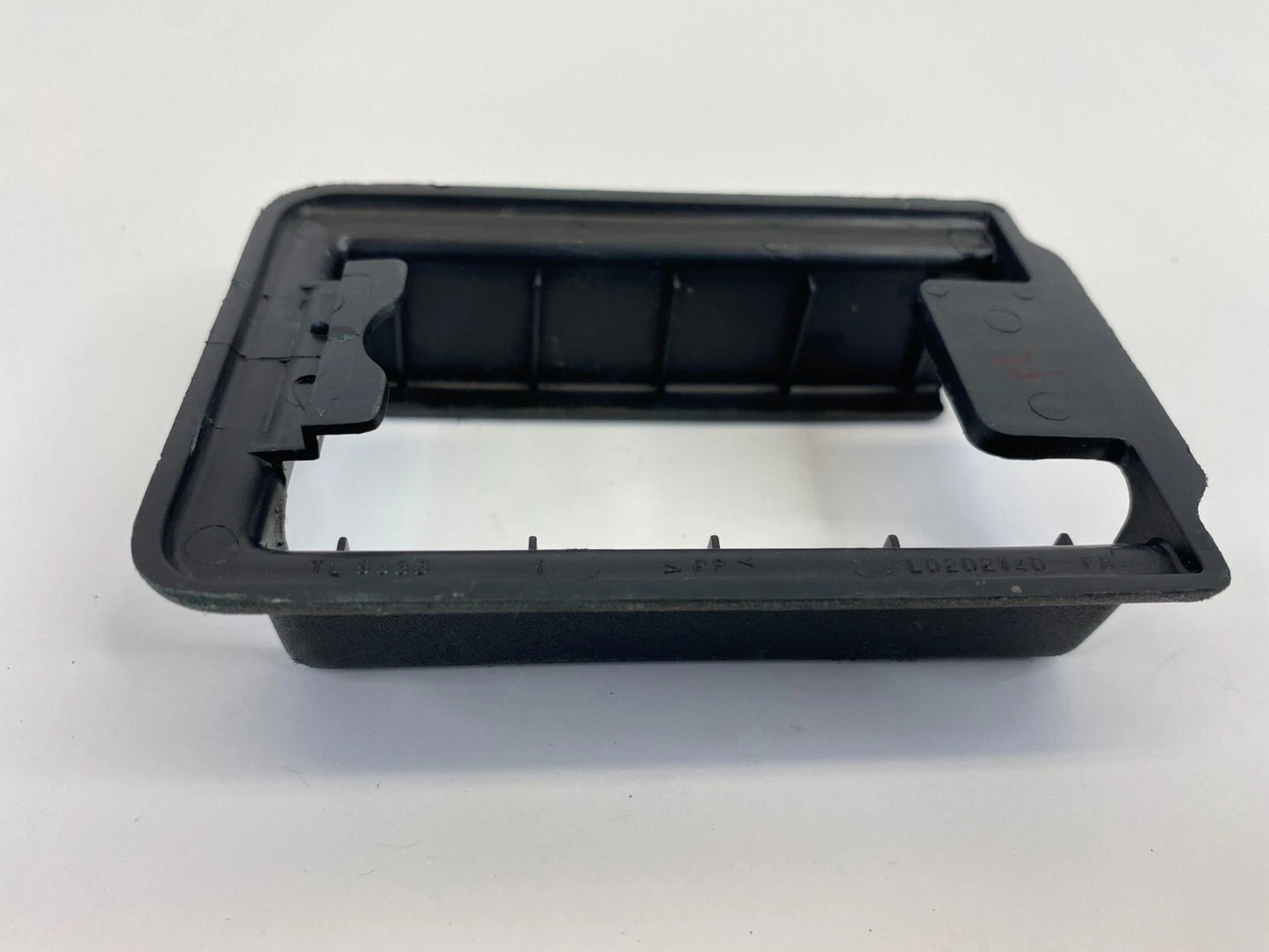 2011-2023 DODGE CHARGER FRONT LEFT SIDE SEAT TRACK RAIL COVER CAP TRIM L0202140