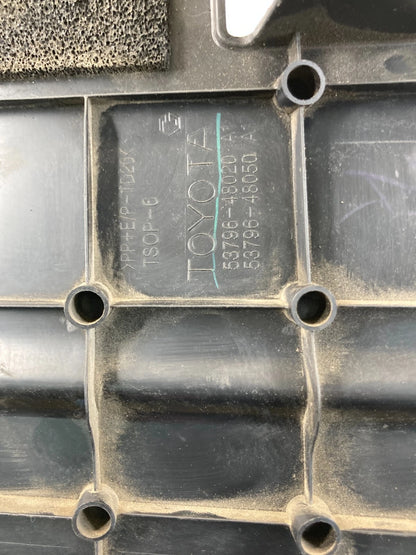 2006-2008 LEXUS RX400H 3.3L HYBRID SYNERGY DRIVE ENGINE COVER LID 53796-48020