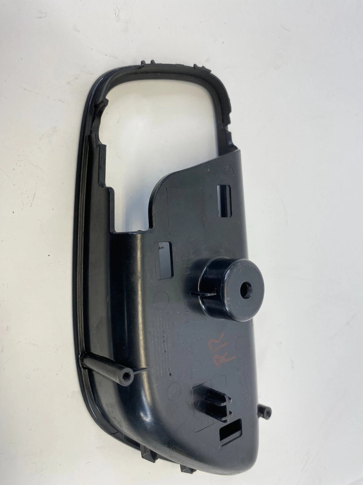 14-16 KIA FORTE REAR RIGHT INNER INTERIOR DOOR HANDLE BEZEL COVER 83621-A7000