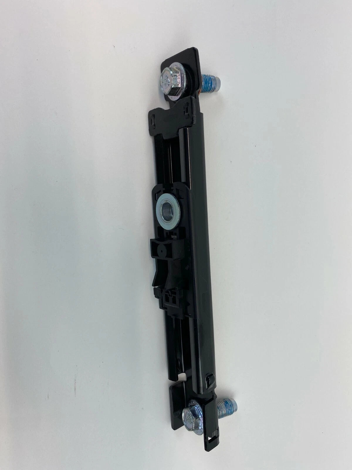 2007-2011 HYUNDAI ACCENT HATCHBACK SEAT BELT ADJUSTER ASSEMBLY 5116340E1A OEM
