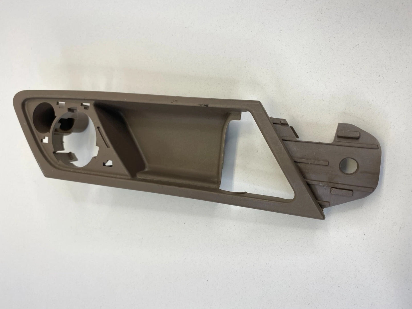 2006-2011 MERCEDES-BENZ ML350 REAR RIGHT SIDE INTERIOR DOOR HANDLE COVER OEM