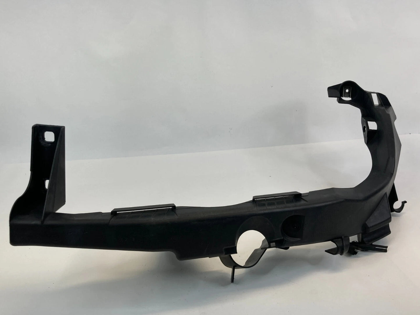 2006 BMW 325XI 330I 330XI SEDAN HEADLIGHT MOUNT BRACKET OEM 51647116707