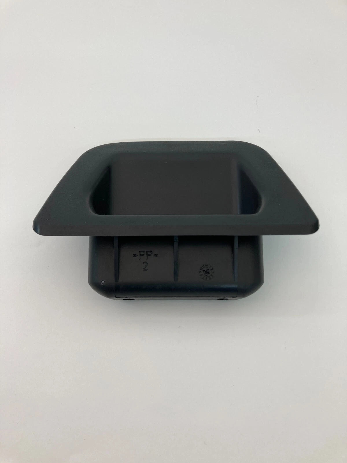 2001 01 AUDI A4 QUATTRO REAR TRUNK STORAGE TAILGATE HANDLE POCKET PANEL TRIM OEM