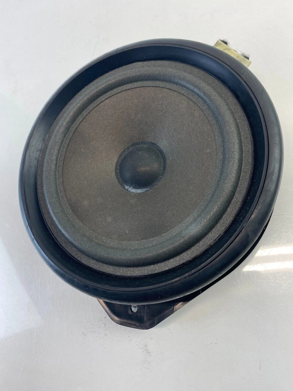 2005-2008 AUDI A4 QUATTRO REAR RIGHT PASSENGER DOOR AUDIO SPEAKER 8E0-036-411