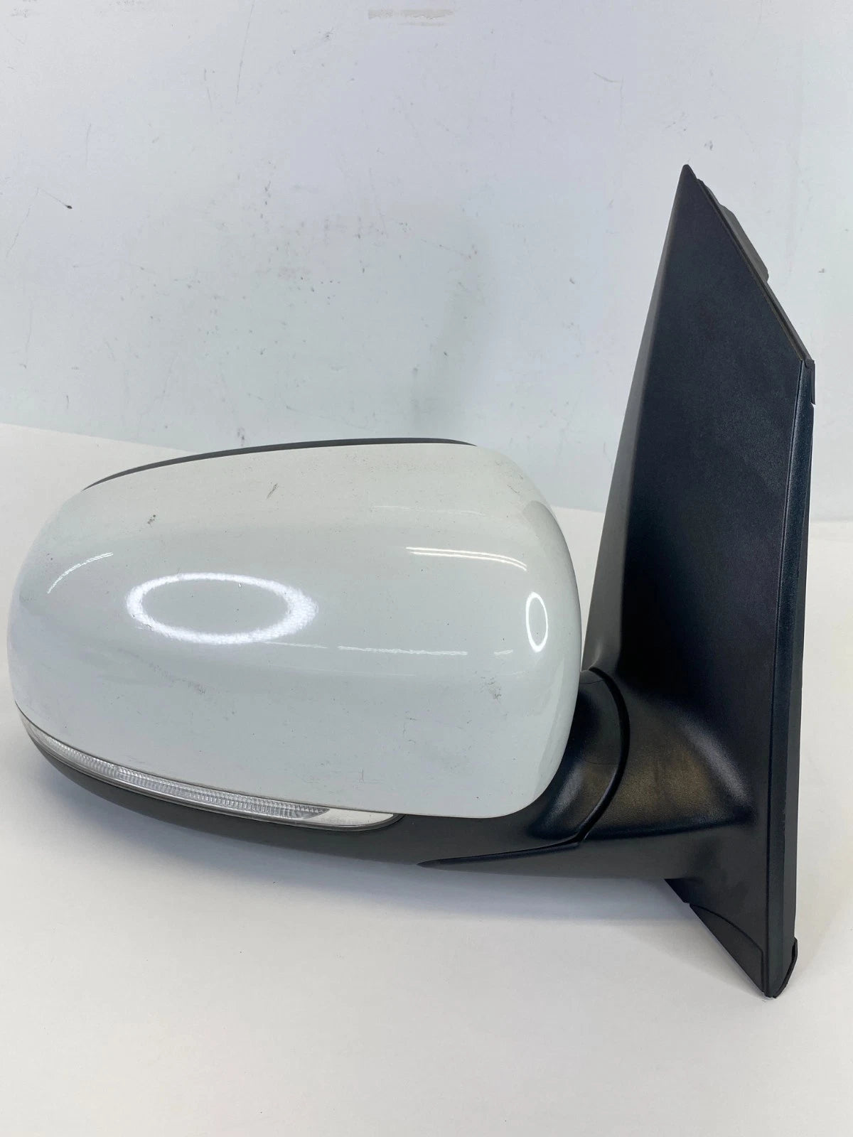 2015-2018 KIA SEDONA RIGHT PASSENGER SIDE VIEW POWER MIRROR E13037560 OEM
