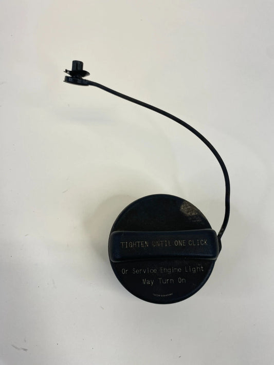2010-2017 GMC TERRAIN CHEVROLET EQUINOX FUEL FILLER TANK CAP LID COVER OEM