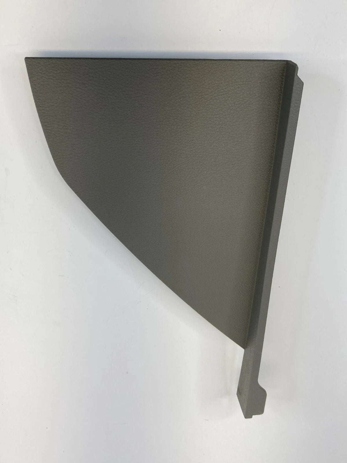 2009-2012 DODGE CALIBER FRONT RIGHT DASH END CAP COVER TRIM 0YD52TRMAB OEM