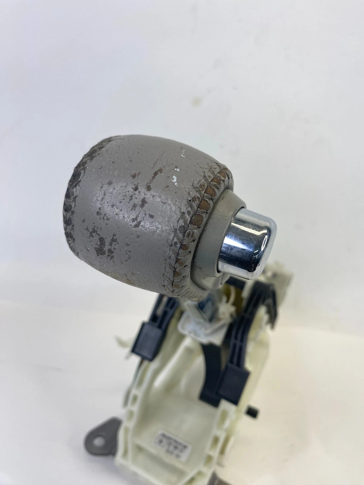 2011-2017 Nissan Quest Automatic Transmission Gear Selector Shifter Assy OEM