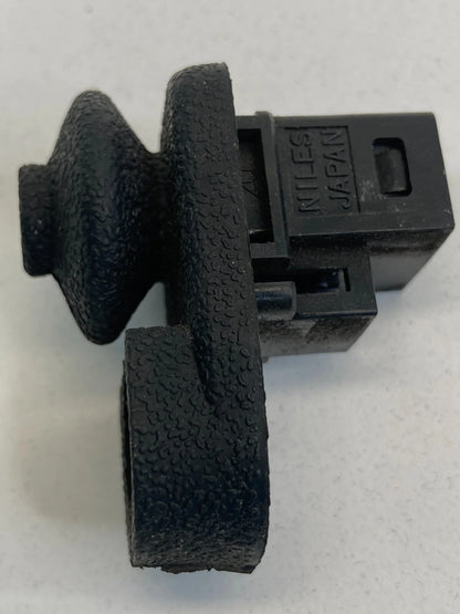 2003-2008 INFINITI G35 2003-2008 INFINITI FX45 DOOR LIGHT SWITCH JAMB SENSOR OEM