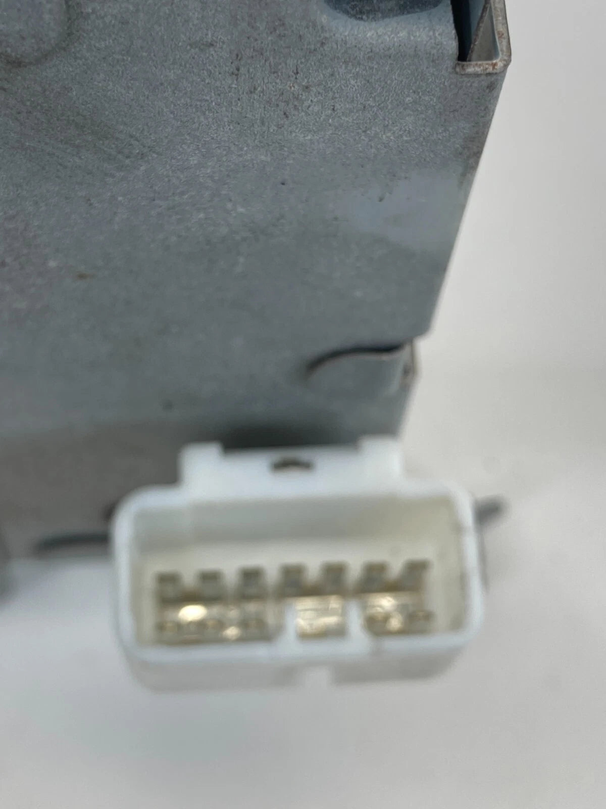 1999-2003 LEXUS RX300 SEAT POSITION MEMORY CONTROL MODULE UNIT OEM 89710-48010