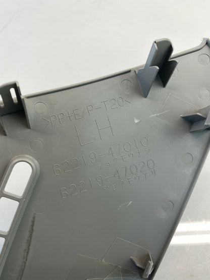 04-09 Toyota Prius Left Corner Pillar Trim Panel End Cover Garnish 6221947020