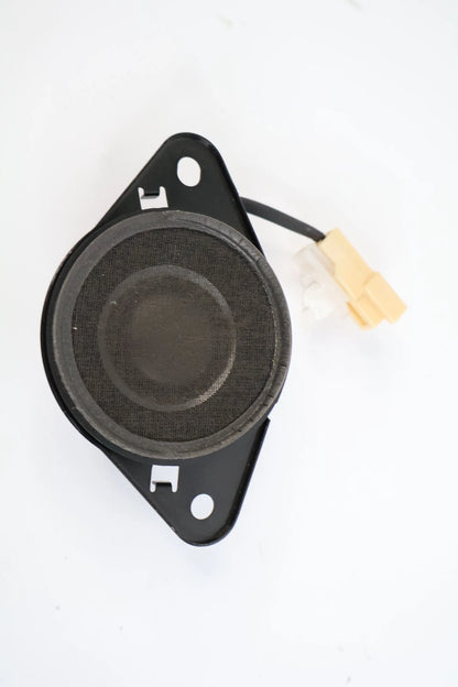 2007-2012 TOYOTA YARIS FRONT INSTRUMENT PANEL AUDIO TWEETER SPEAKER 86160-OWNF80
