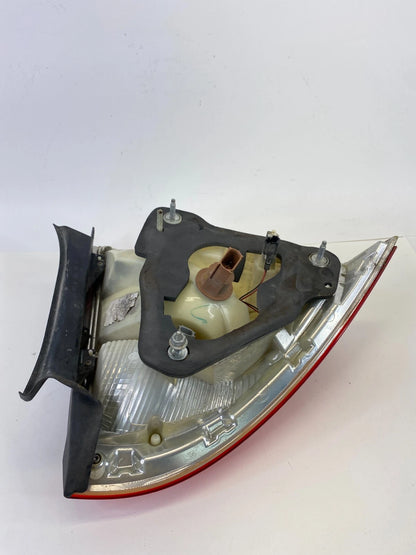 2010 2011 2012 FORD FUSION SEDAN REAR RIGHT SIDE TAIL LIGHT TAILLIGHT LAMP OEM