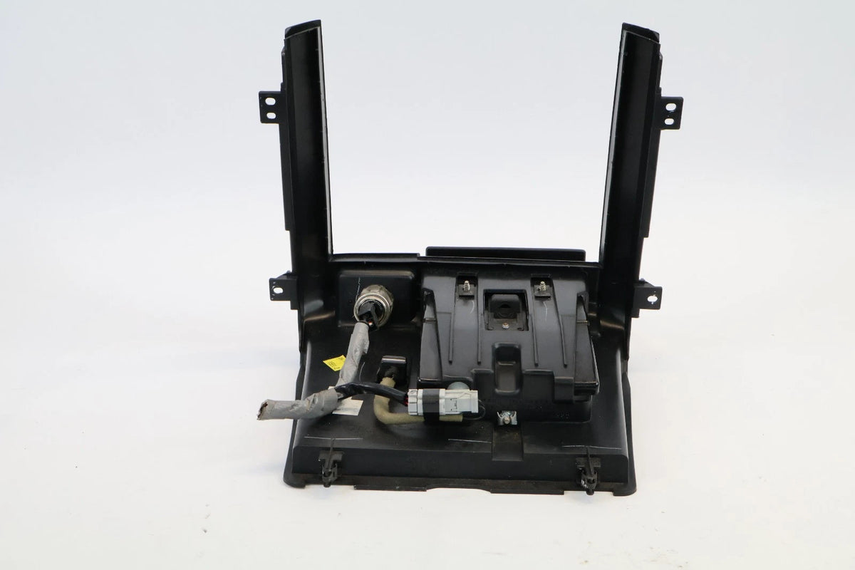 2003-2005 HONDA PILOT LOWER CENTER DASH TRIM BEZEL W/ POWER OUTLET ASHTRAY OEM