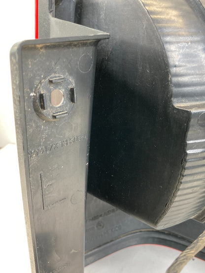 2002-2006 Lincoln Navigator Left Side Taillight Tail Lamp Assy 2L7X-13B505-A OEM