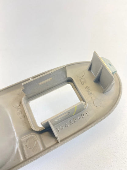 2000-2005 CHEVROLET IMPALA REAR LEFT DOOR POWER WINDOW SWITCH BEZEL 10432425 OEM