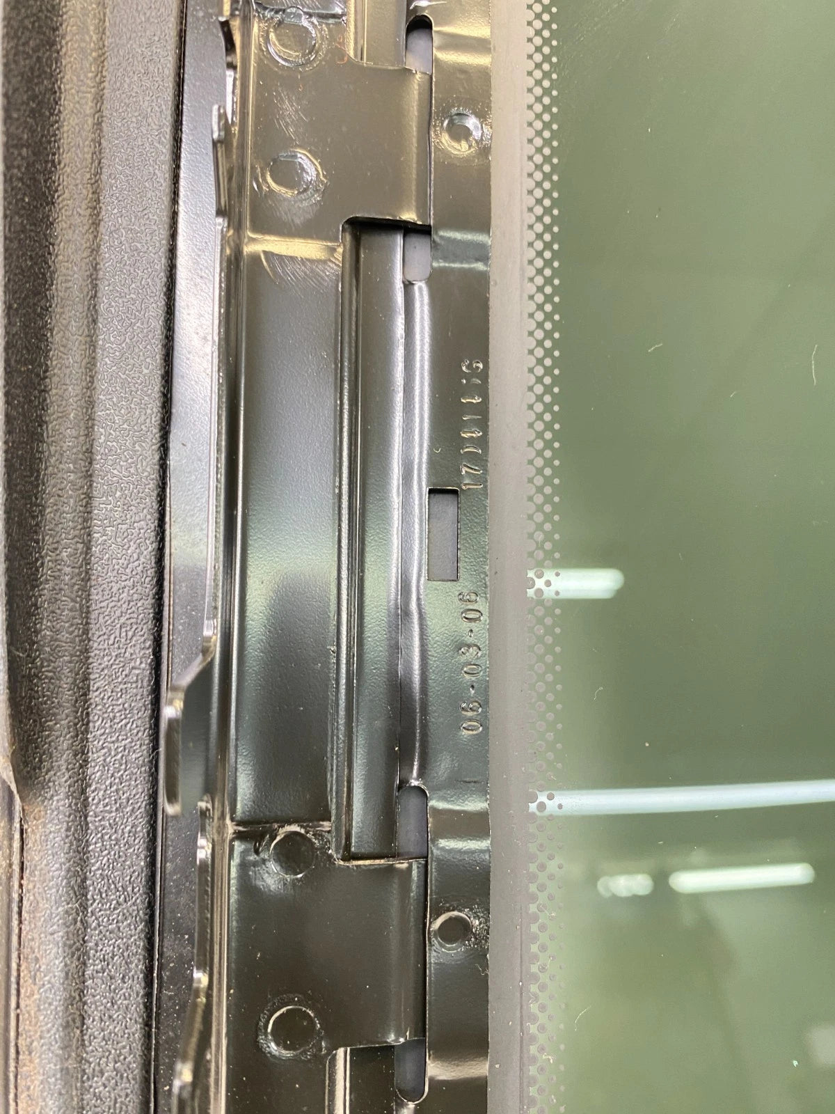 2007-2012 MERCEDES-BENZ GL450 FRONT SUNROOF SUN ROOF GLASS 251-780-0021 OEM