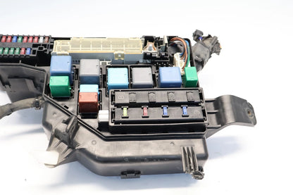 2004-2009 TOYOTA PRIUS UNDER HOOD FUSE RELAY JUNCTION BOX FRONT LEFT 82730-47300