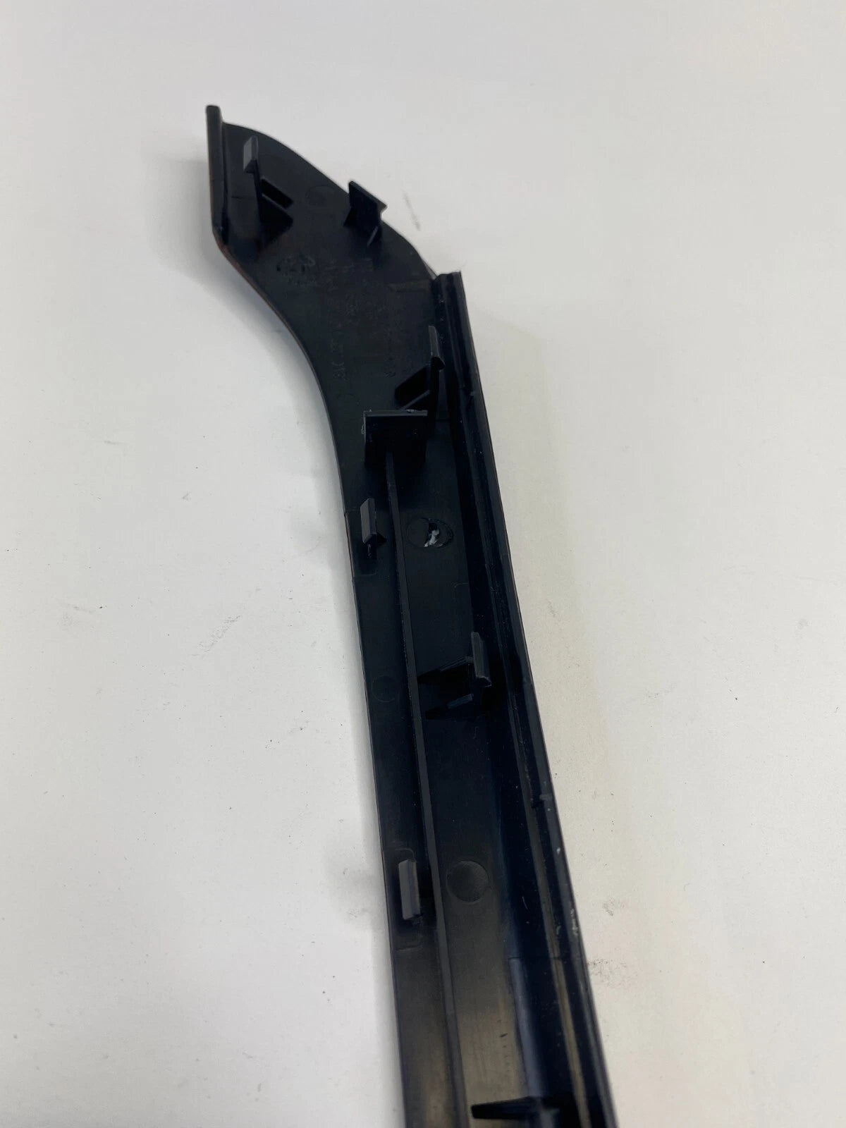 05-09 PONTIAC G6 SEDAN REAR LEFT INTERIOR DOOR PULL HANDLE BEZEL 15238540 OEM