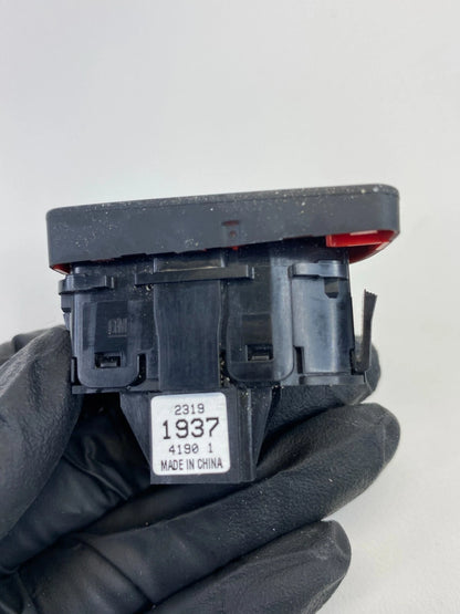 2014 2015 CHEVROLET MALIBU HAZARD EMERGENCY WARNING LIGHT SWITCH CONTROL OEM