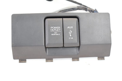16-18 HONDA PILOT CENTER CONSOLE USB AUXILIARY CONNECTOR & POWER OUTLET PANEL