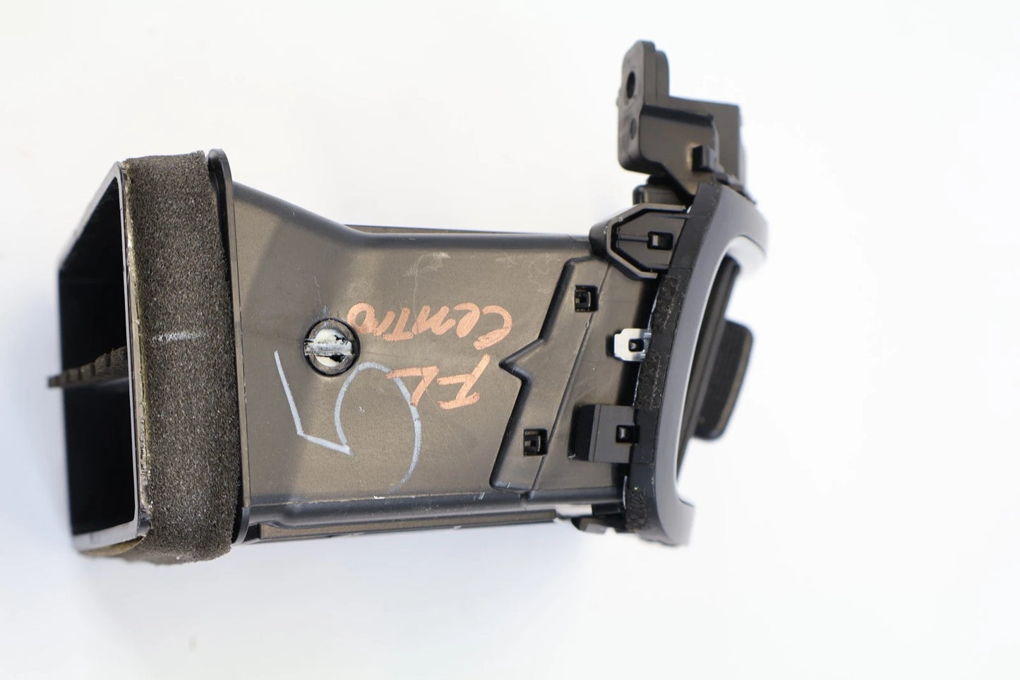 2014 2015 KIA SORENTO CENTER DASH LEFT SIDE A/C AIR VENT GRILLE 2U974-10105