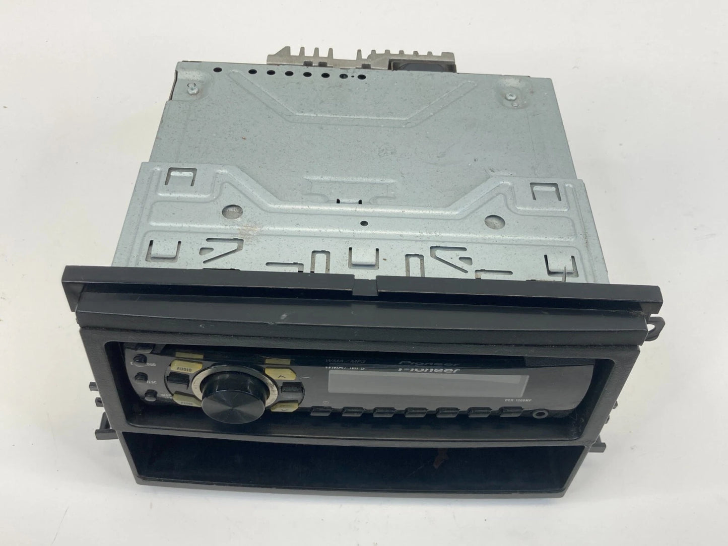 PIONEER DEH-1300MP CAR RADIO CD PLAYER MP3 WMA RECEIVER FRONT AUX 1-DIN OEM