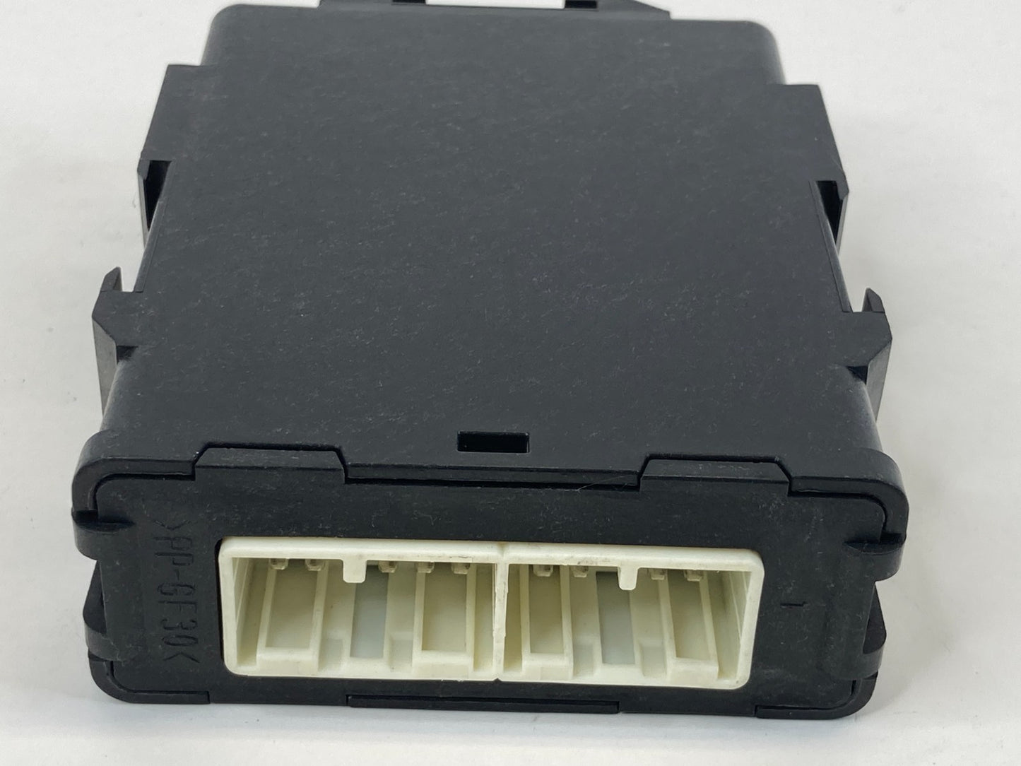 10 11 Toyota Prius 1.8L Automatic Transmission Control Module TCM 89535-75010