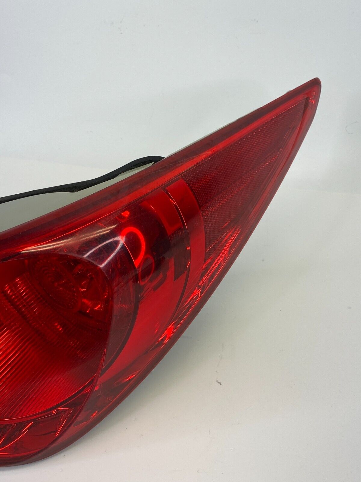 2011-2014 Hyundai Sonata Rear Right Passenger Side Outer Taillight Tail Lamp OEM